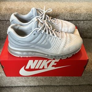 NIKE AIR MAX 2017 White/Dark Grey/ Wolf Grey Size 11